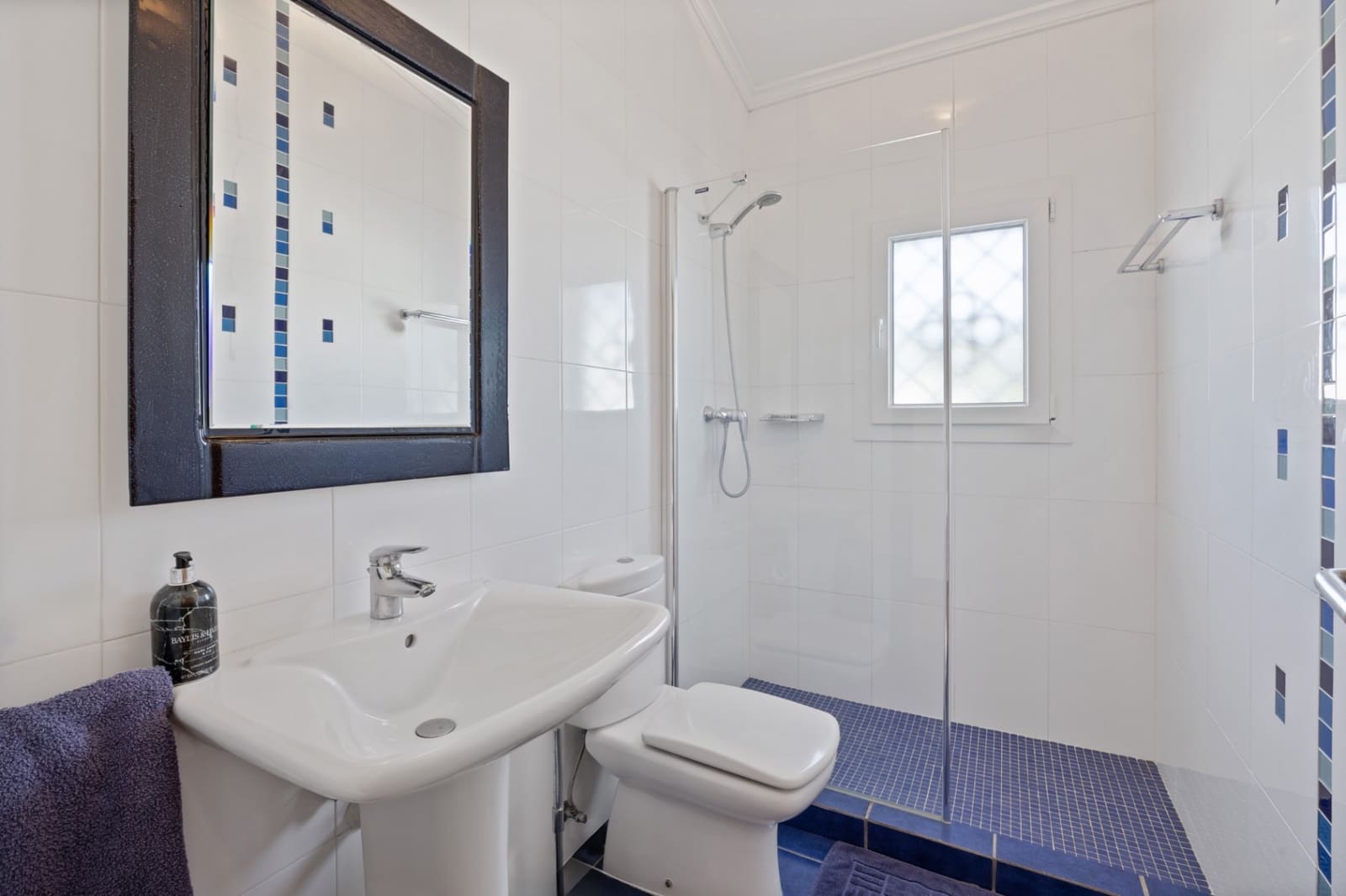 Chalet de 4 habitaciones en Cumbre del Sol en venta con piscina garaje - 1.550.000 € (Ref: 9258103)