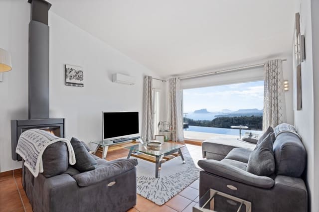 Chalet de 4 habitaciones en Cumbre del Sol, Benitachell / Benitatxell en venta con piscina garaje - 1.550.000 € (Ref: 9258103)