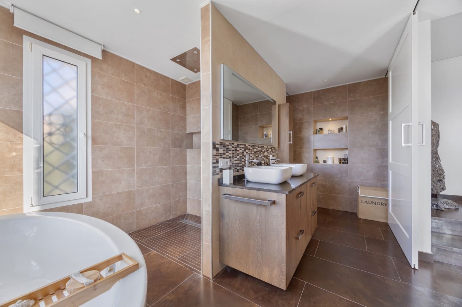 Chalet de 4 habitaciones en Cumbre del Sol en venta con piscina garaje - 1.550.000 € (Ref: 9258103)