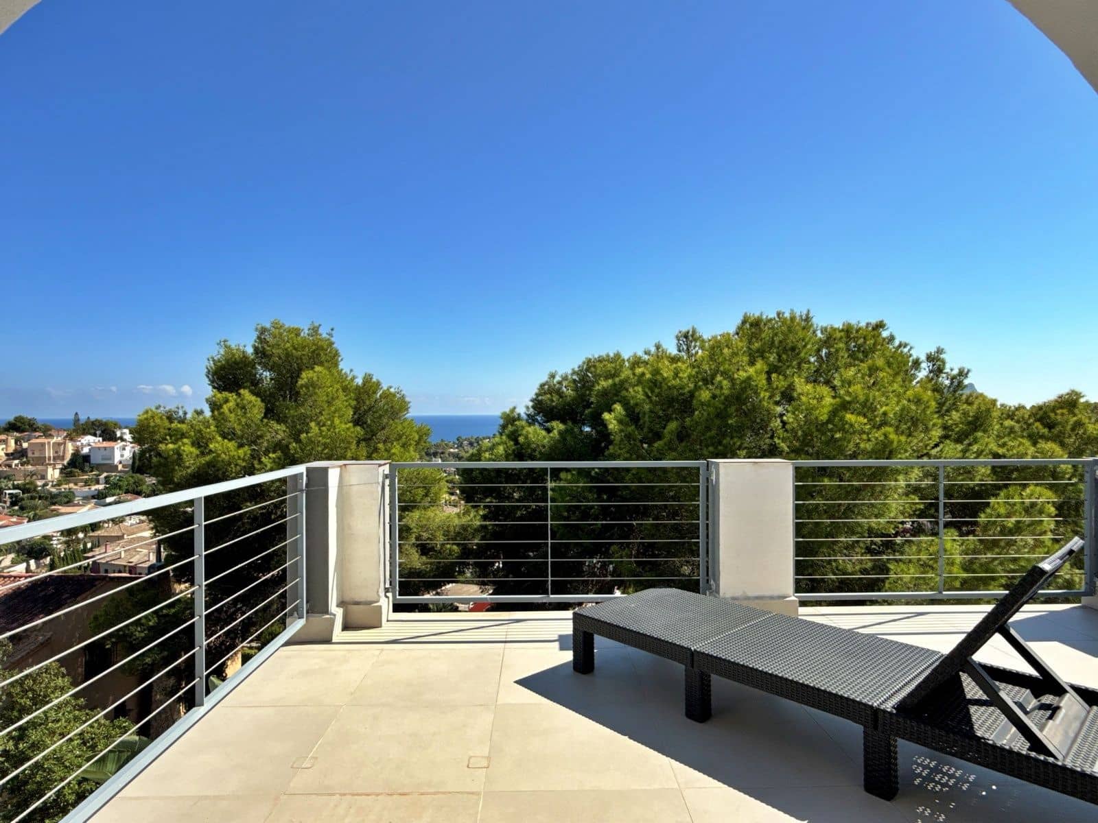 5 soveværelse Villa til salg i Montemar med swimmingpool garage - € 625.000 (Ref: 9261835)