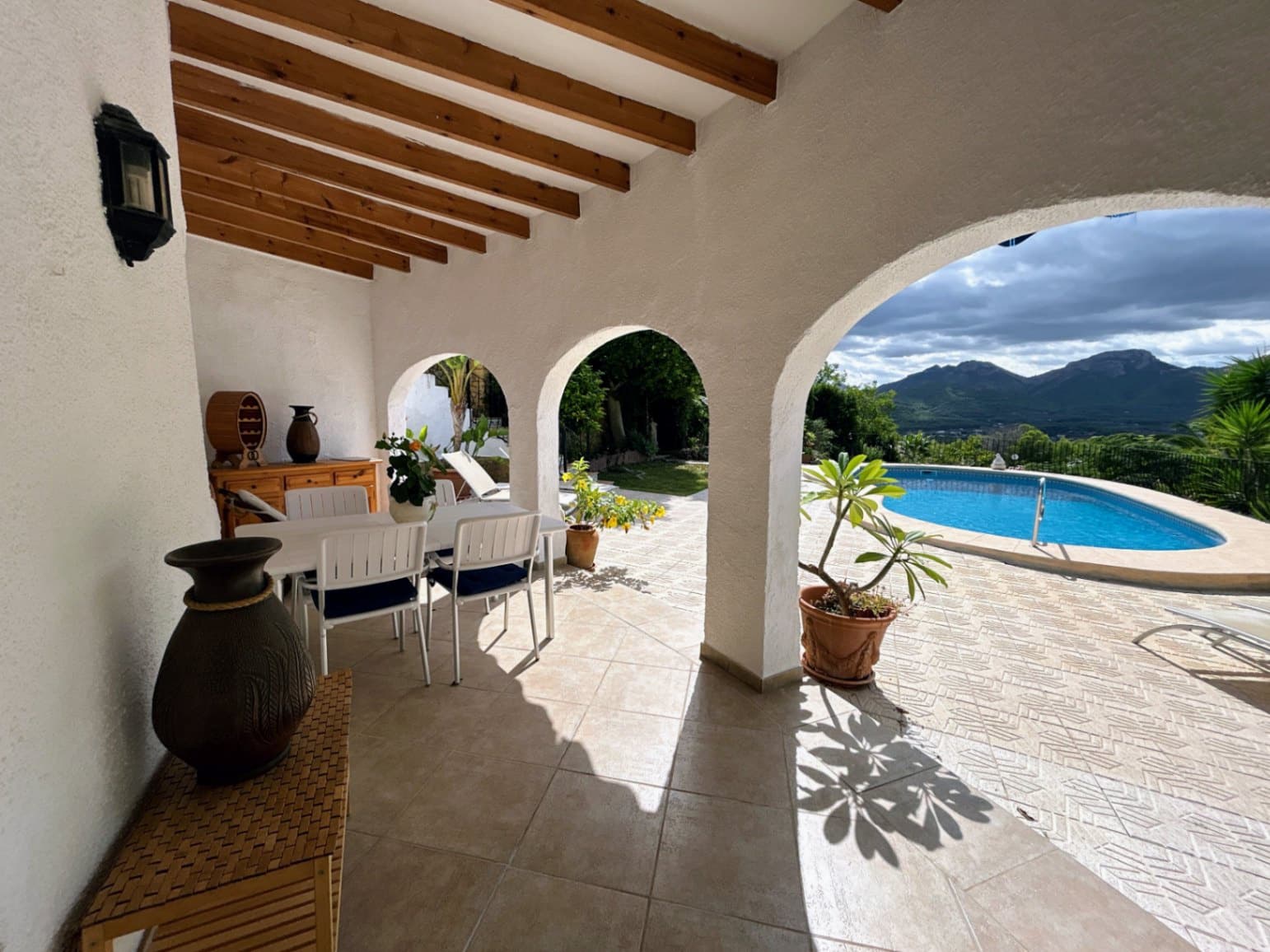 4 soverom Villa til salgs i Jalon / Xalo med svømmebasseng garasje - € 530 000 (Ref: 9263297)