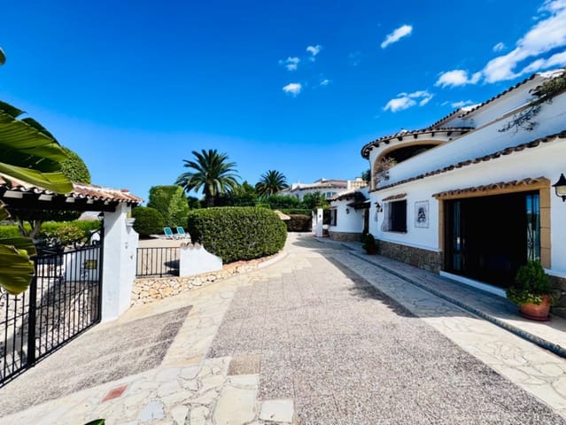 4 sovrum Villa till salu i Javea / Xàbia med pool - 795 000 € (Ref: 9263365)