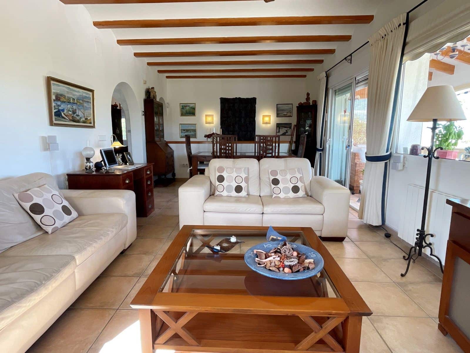 4 bedroom Villa for sale in Benitachell / Benitatxell with pool garage - € 620,000 (Ref: 9272835)