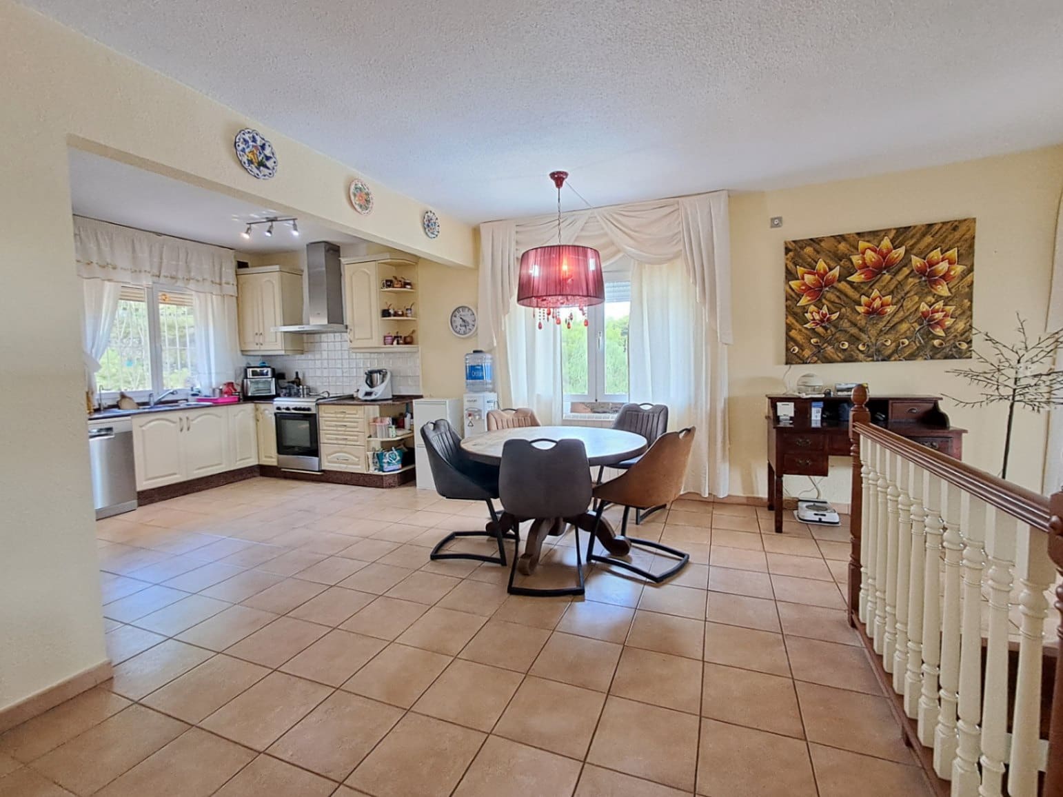 4 soverom Villa til salgs i Montebello med svømmebasseng garasje - € 545 000 (Ref: 9283163)