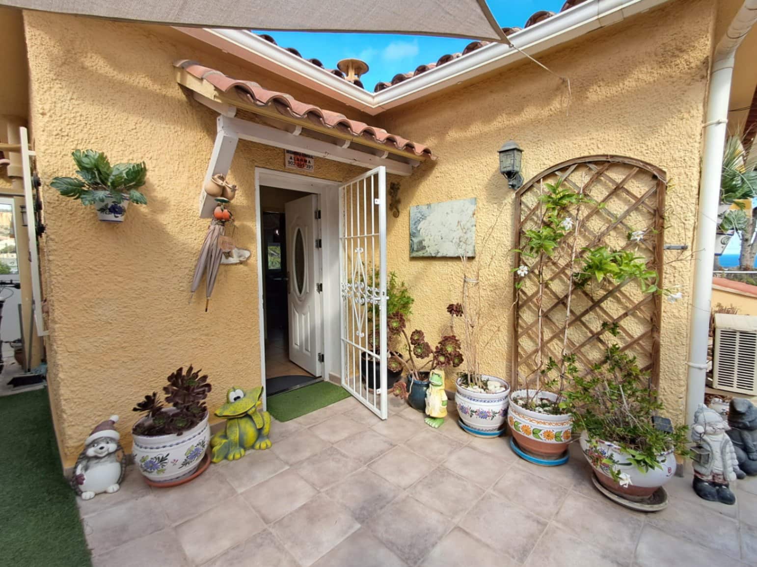 4 soverom Villa til salgs i Montebello med svømmebasseng garasje - € 545 000 (Ref: 9283163)