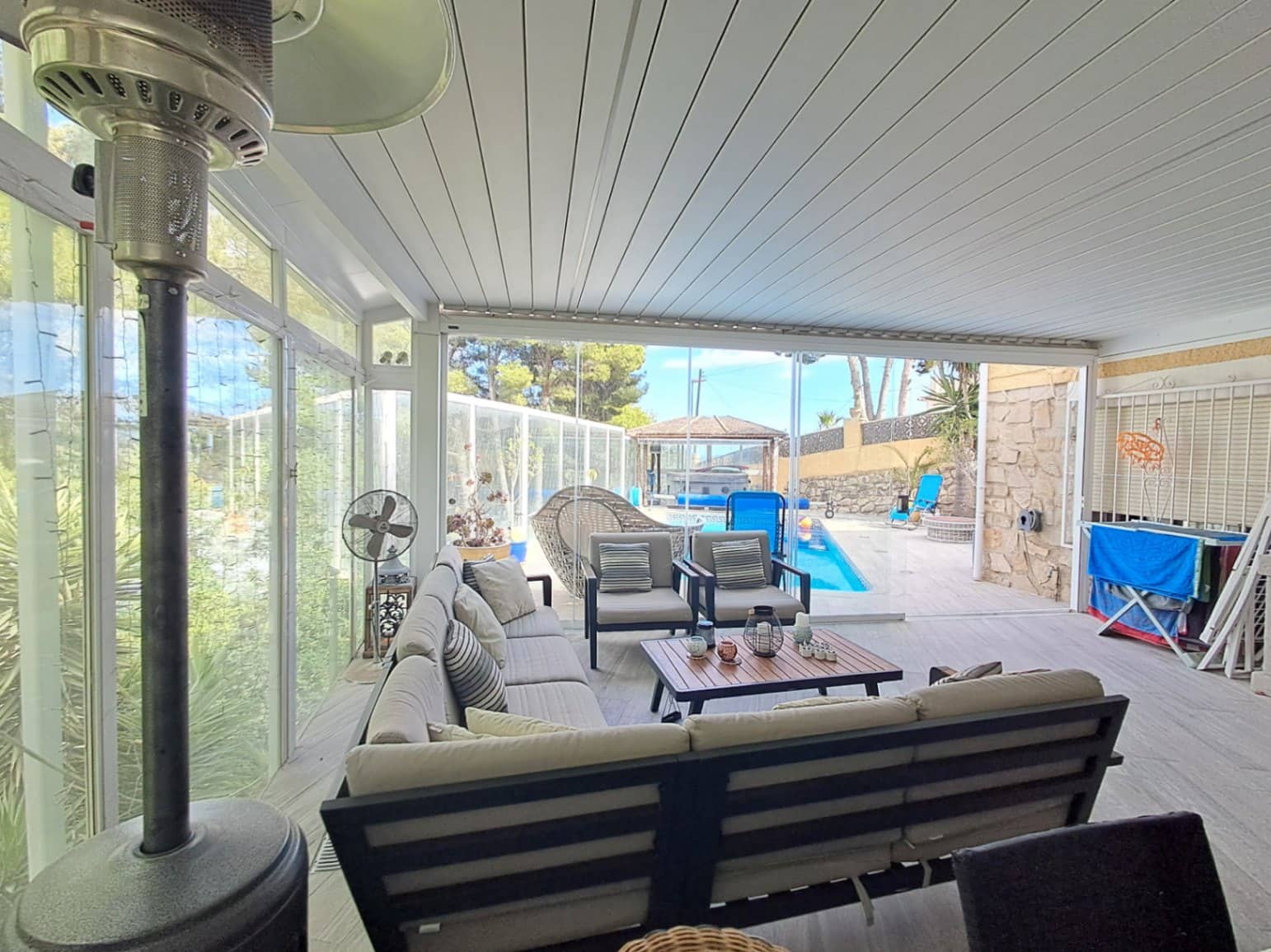 4 soverom Villa til salgs i Montebello med svømmebasseng garasje - € 545 000 (Ref: 9283163)