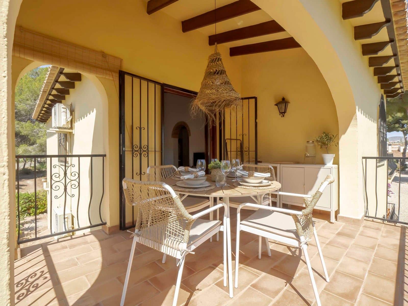 2 soveværelse Lejlighed til salg i Moraira med swimmingpool - € 325.000 (Ref: 9283164)