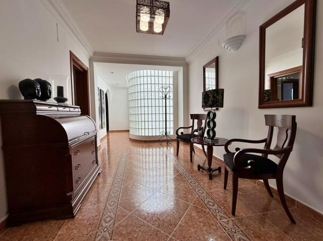 8 soveværelse Lejlighed til salg i Teulada Pueblo, Teulada-Moraira - € 895.000 (Ref: 9283165)