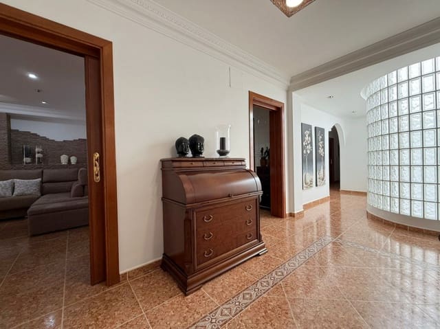 8 soveværelse Lejlighed til salg i Teulada Pueblo, Teulada-Moraira - € 895.000 (Ref: 9283165)