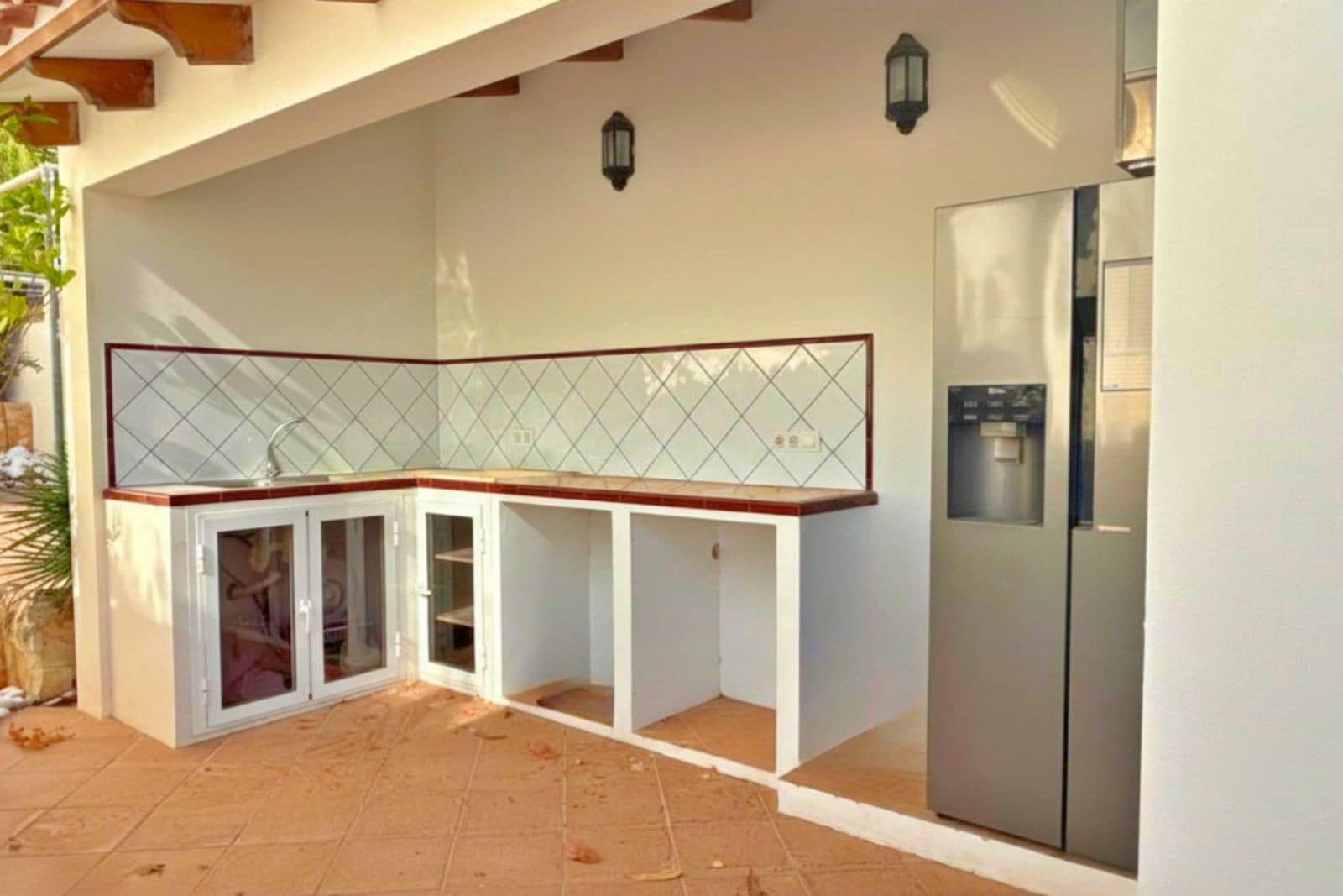 4 bedroom Villa for rent in Calpe / Calp with pool garage - € 4,500 (Ref: 9293548)