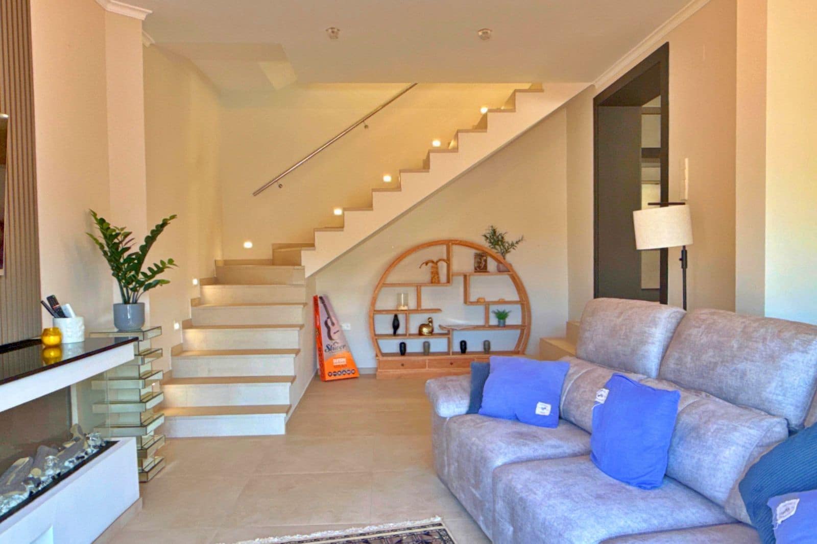 4 bedroom Villa for rent in Calpe / Calp with pool garage - € 4,500 (Ref: 9293548)