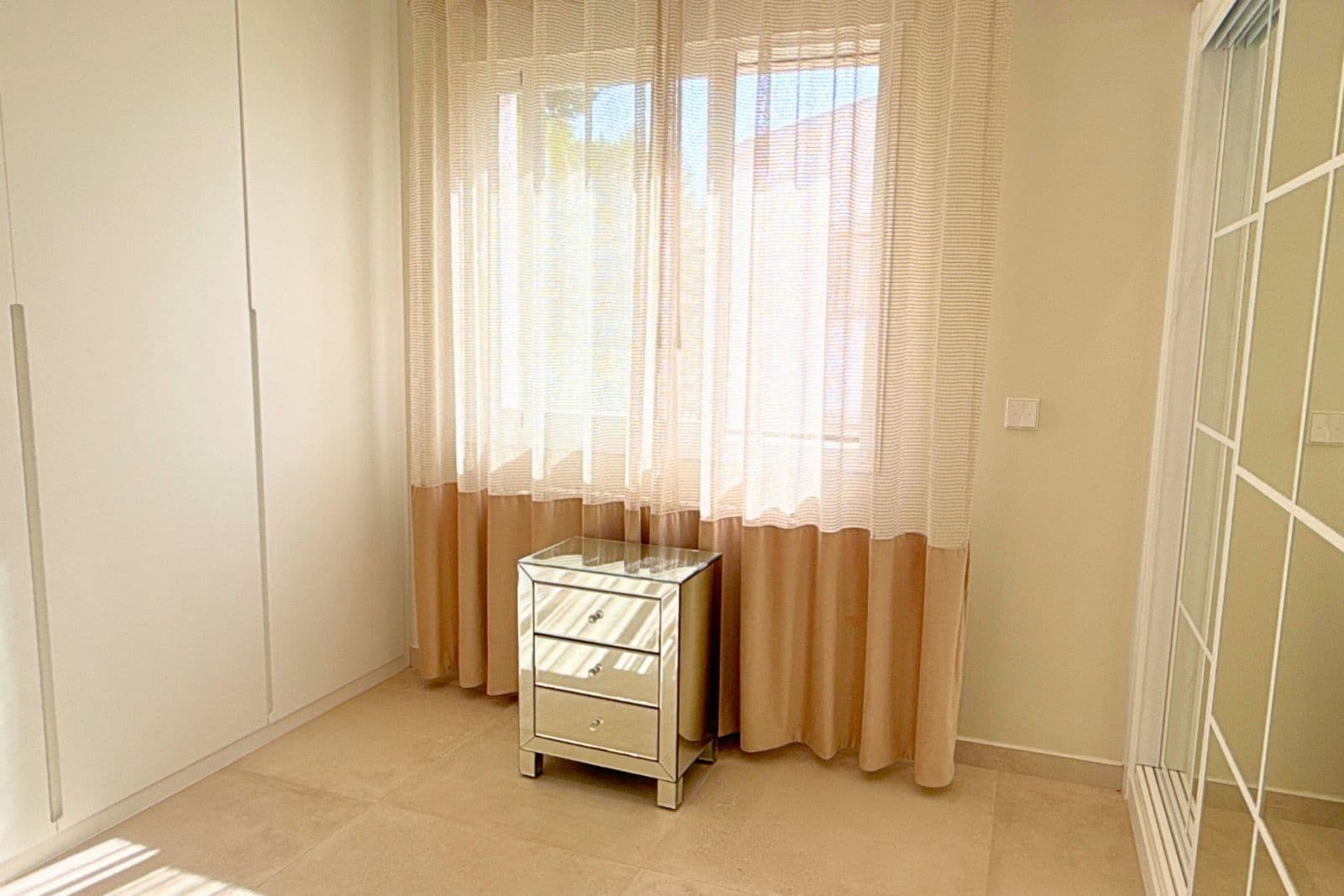 4 bedroom Villa for rent in Calpe / Calp with pool garage - € 4,500 (Ref: 9293548)