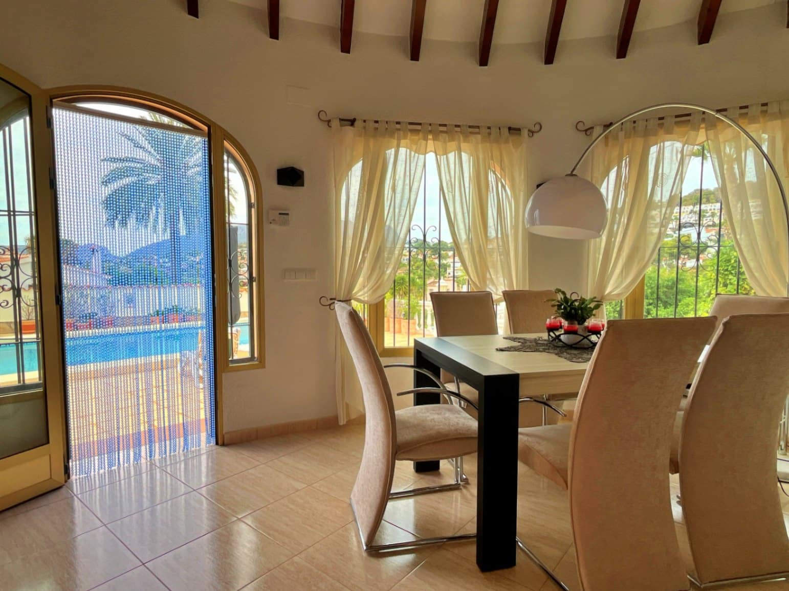 3 soveværelse Villa til salg i Calpe / Calp med swimmingpool garage - € 595.000 (Ref: 9295921)