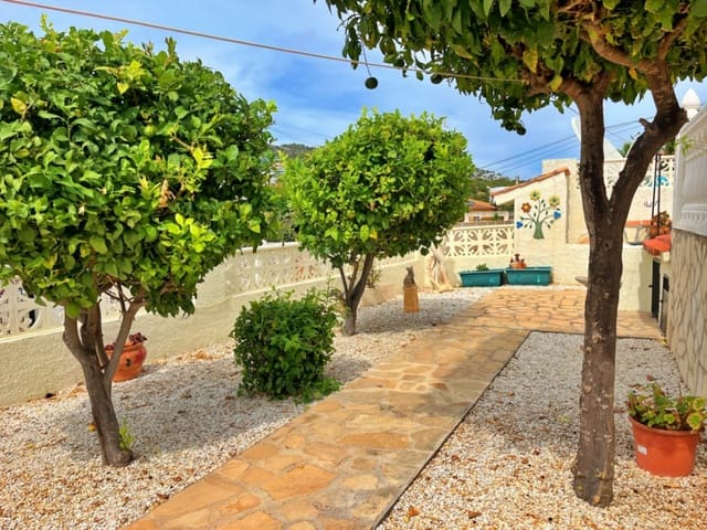 3 soveværelse Villa til salg i Calpe / Calp med swimmingpool garage - € 595.000 (Ref: 9295921)