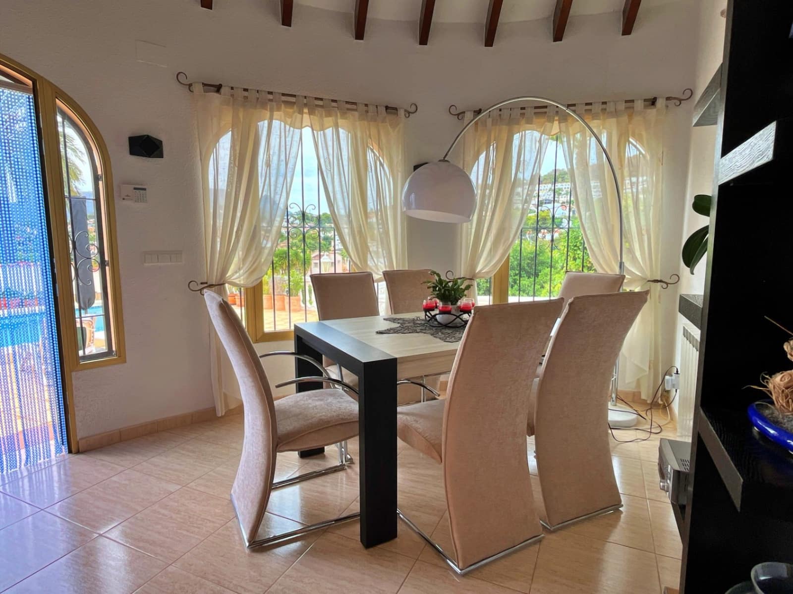 3 soveværelse Villa til salg i Calpe / Calp med swimmingpool garage - € 595.000 (Ref: 9295921)