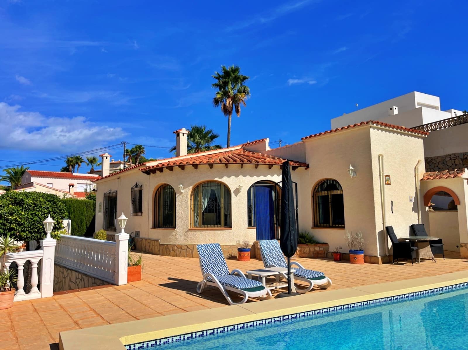 3 soveværelse Villa til salg i Calpe / Calp med swimmingpool garage - € 595.000 (Ref: 9295921)