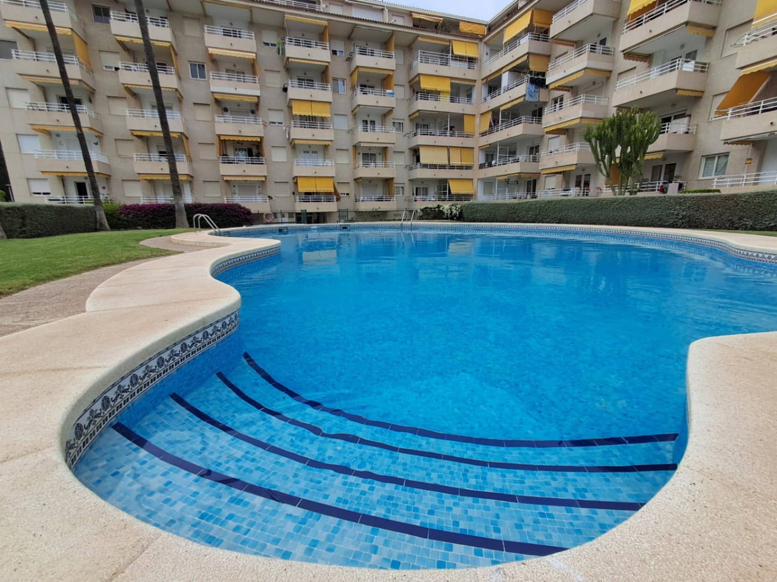 1 bedroom Apartment for rent in Altea with pool garage - € 1,000 (Ref: 9301487)