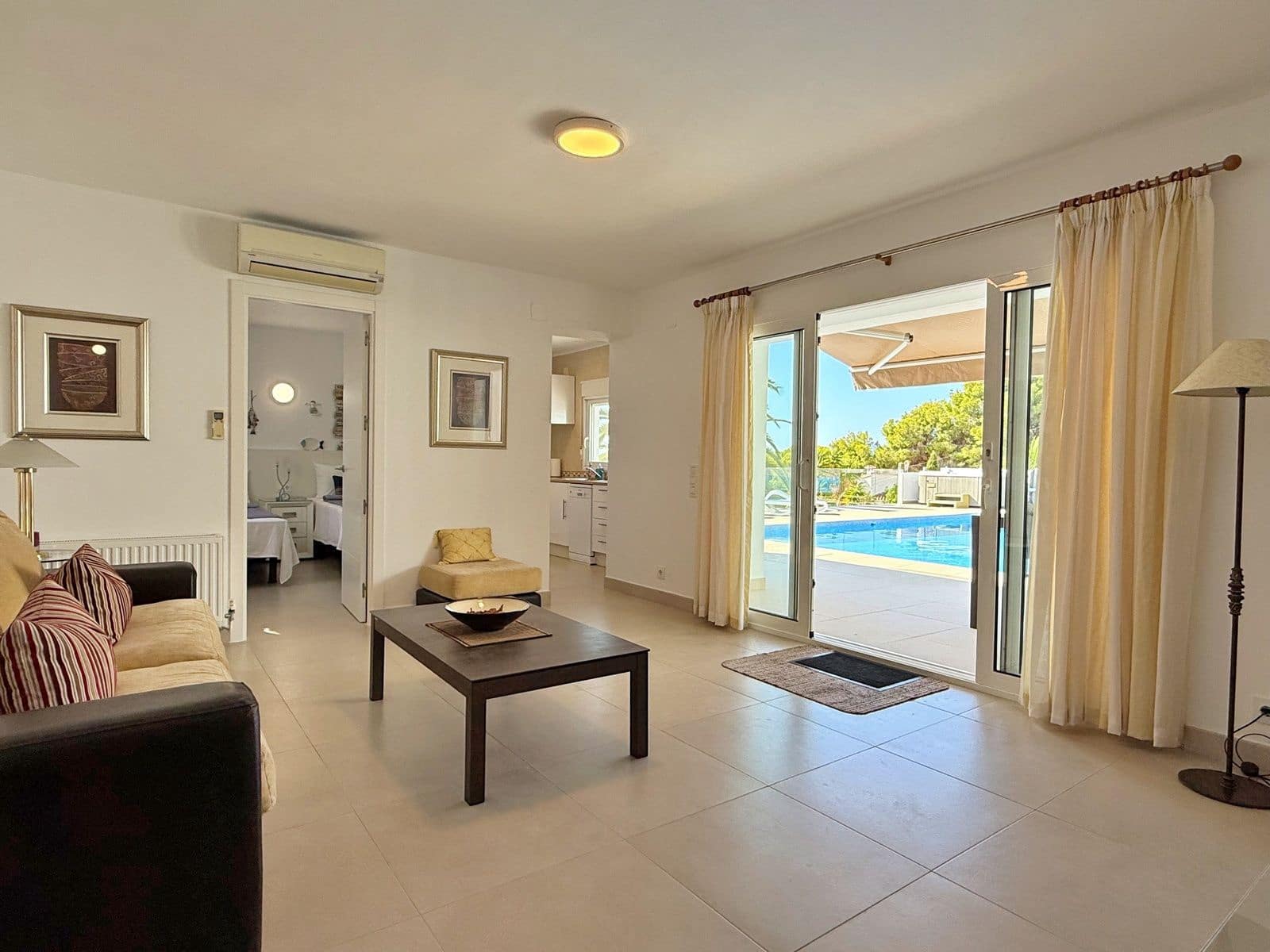 Chalet de 5 habitaciones en Moraira en venta con piscina garaje - 1.695.000 € (Ref: 9319933)