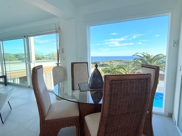 Chalet de 5 habitaciones en Moraira, Teulada-Moraira en venta con piscina garaje - 1.695.000 € (Ref: 9319933)