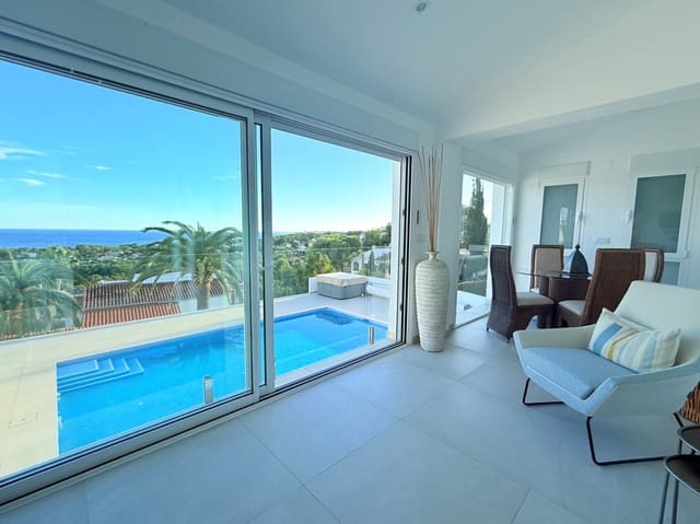 Chalet de 5 habitaciones en Moraira, Teulada-Moraira en venta con piscina garaje - 1.695.000 € (Ref: 9319933)