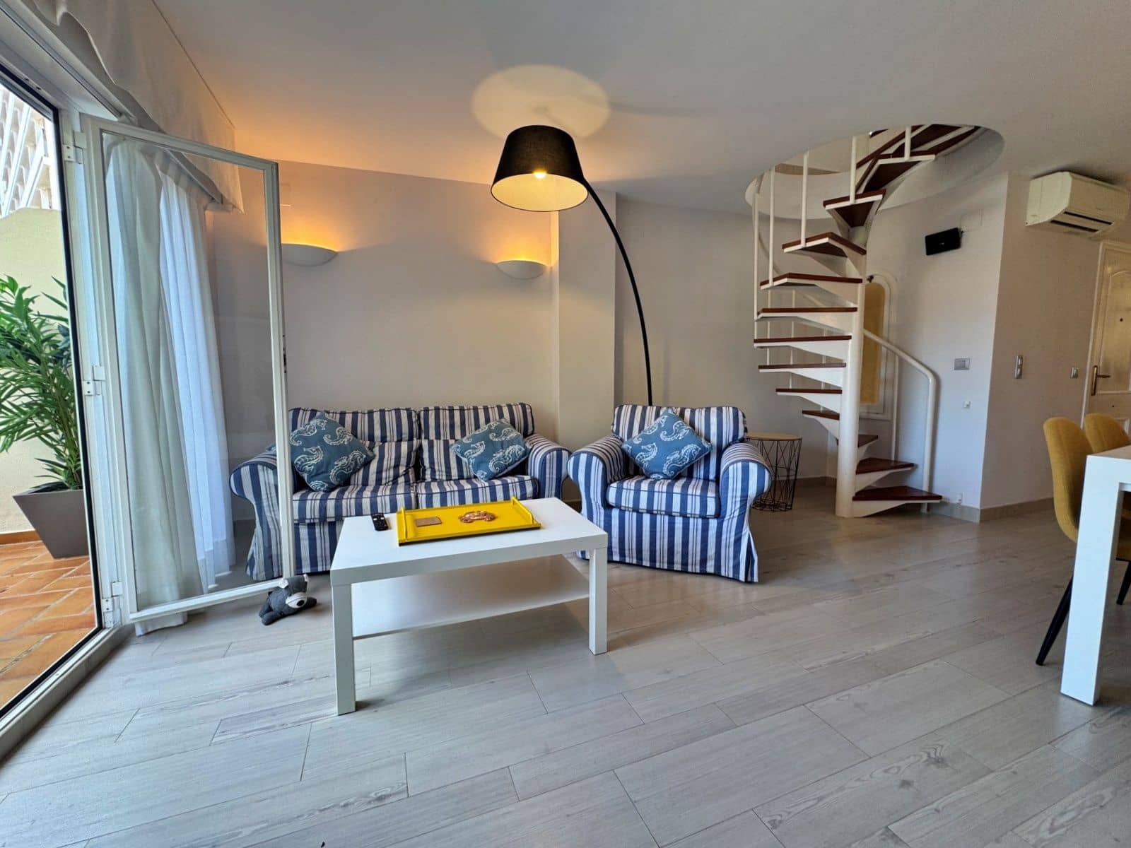3 quarto Apartamento para arrendar em Javea / Xabia com piscina garagem - 1 300 € (Ref: 9324814)