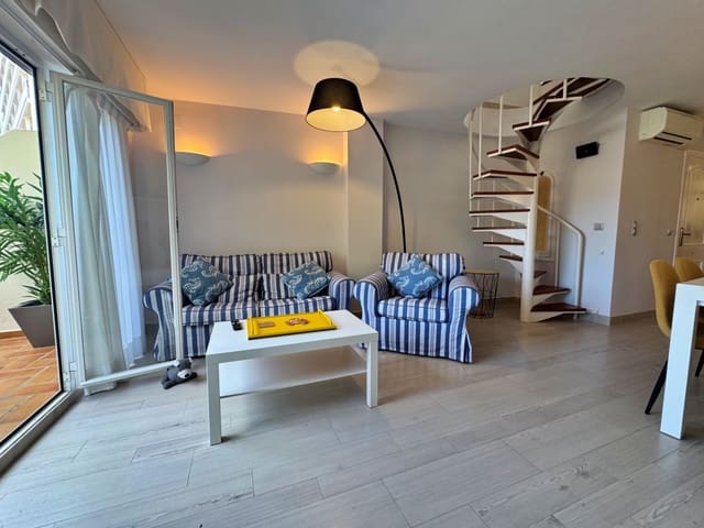 3 quarto Apartamento para arrendar em Javea / Xàbia com piscina garagem - 1 300 € (Ref: 9324814)
