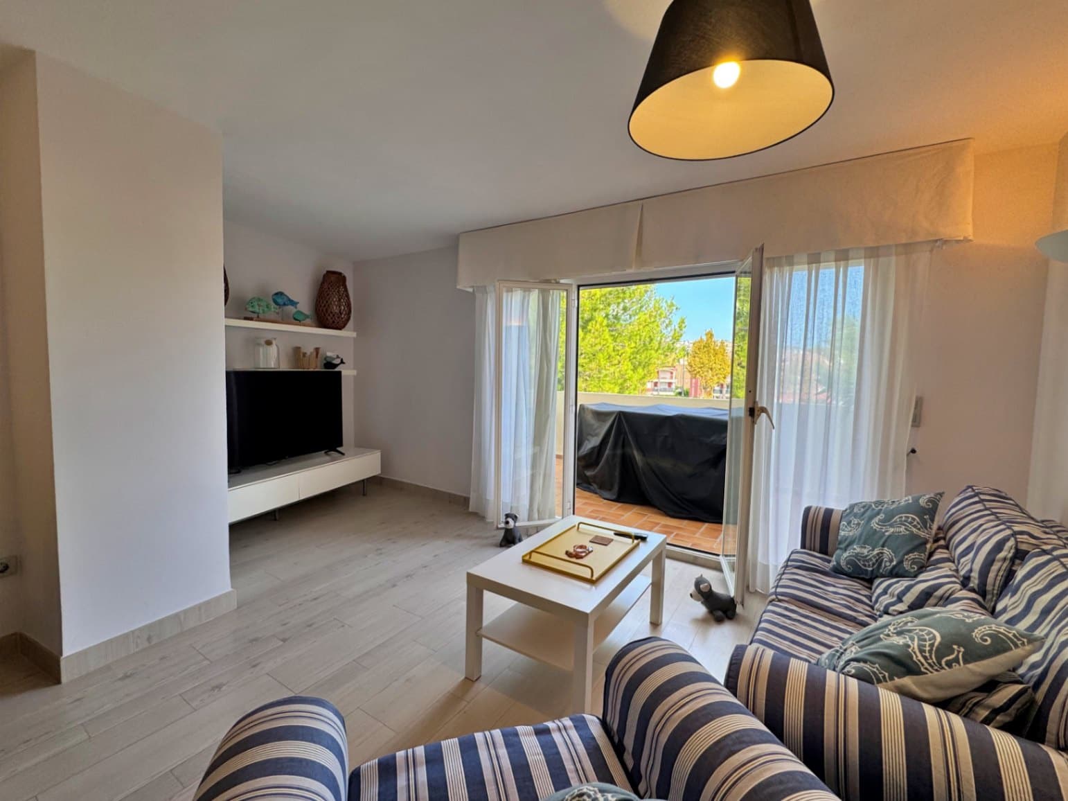 3 quarto Apartamento para arrendar em Javea / Xabia com piscina garagem - 1 300 € (Ref: 9324814)