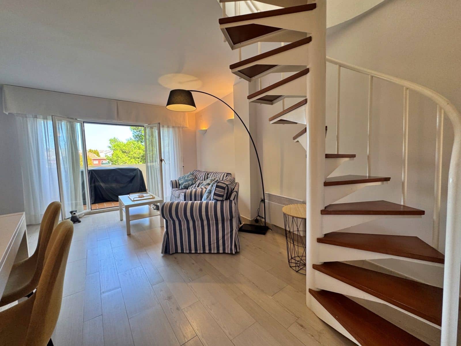 3 quarto Apartamento para arrendar em Javea / Xabia com piscina garagem - 1 300 € (Ref: 9324814)