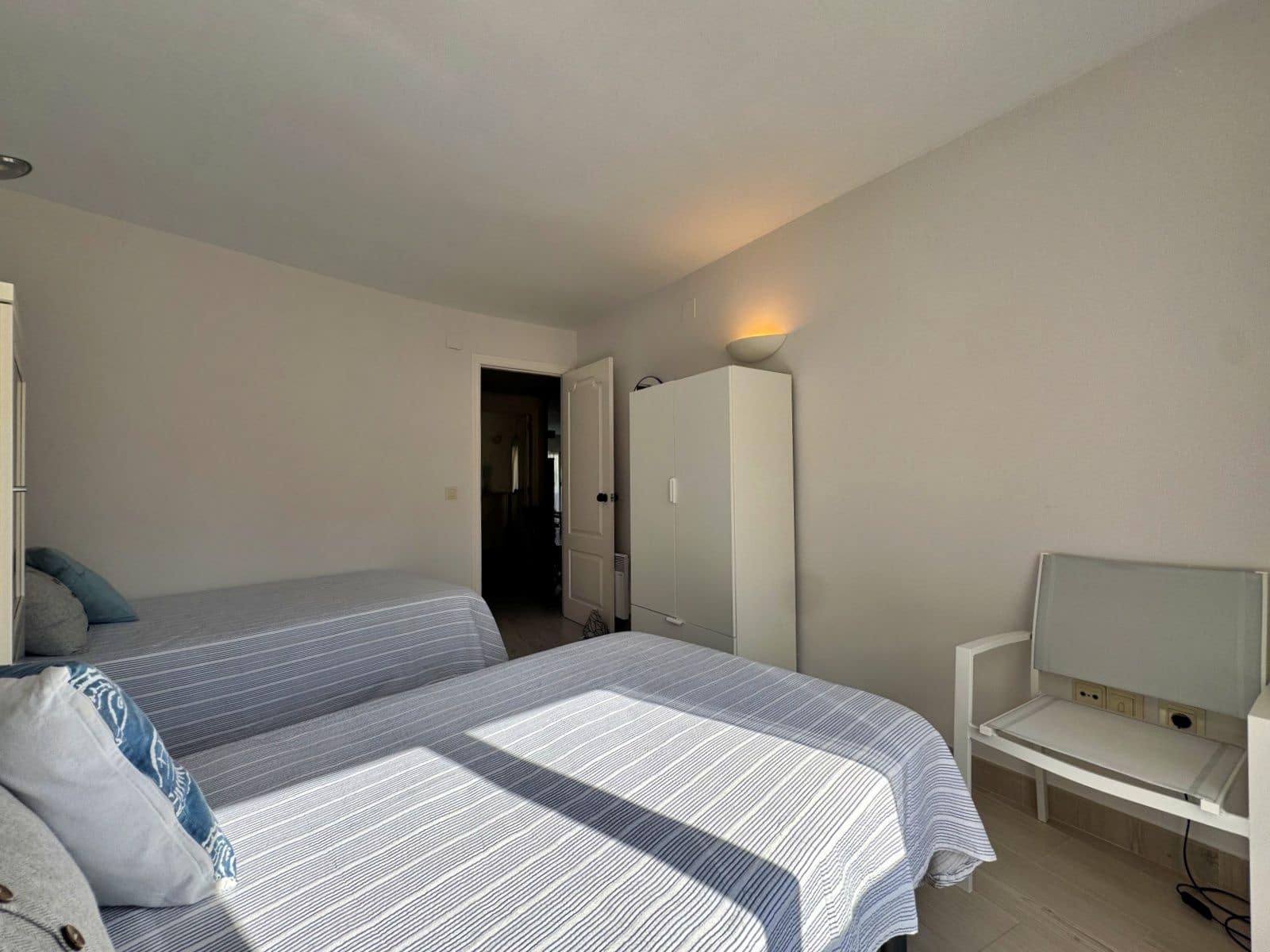 3 quarto Apartamento para arrendar em Javea / Xabia com piscina garagem - 1 300 € (Ref: 9324814)
