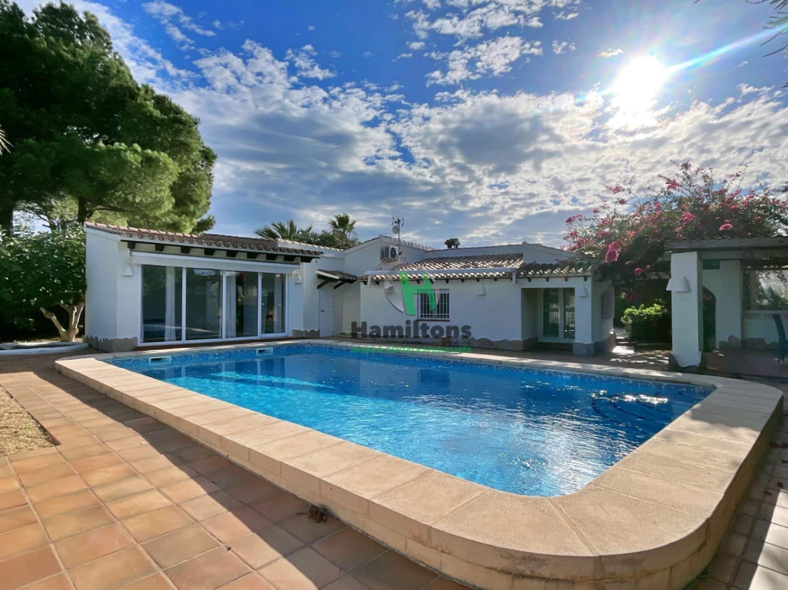 5 soverom Villa til salgs i Moraira med svømmebasseng garasje - € 770 000 (Ref: 9325429)