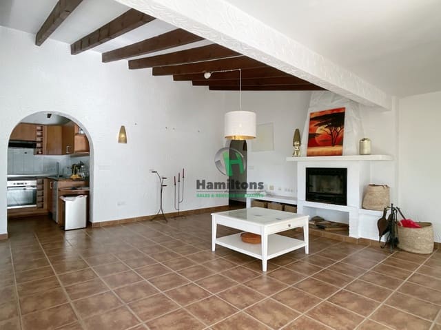 5 soverom Villa til salgs i Moraira, Teulada-Moraira med svømmebasseng garasje - € 770 000 (Ref: 9325429)