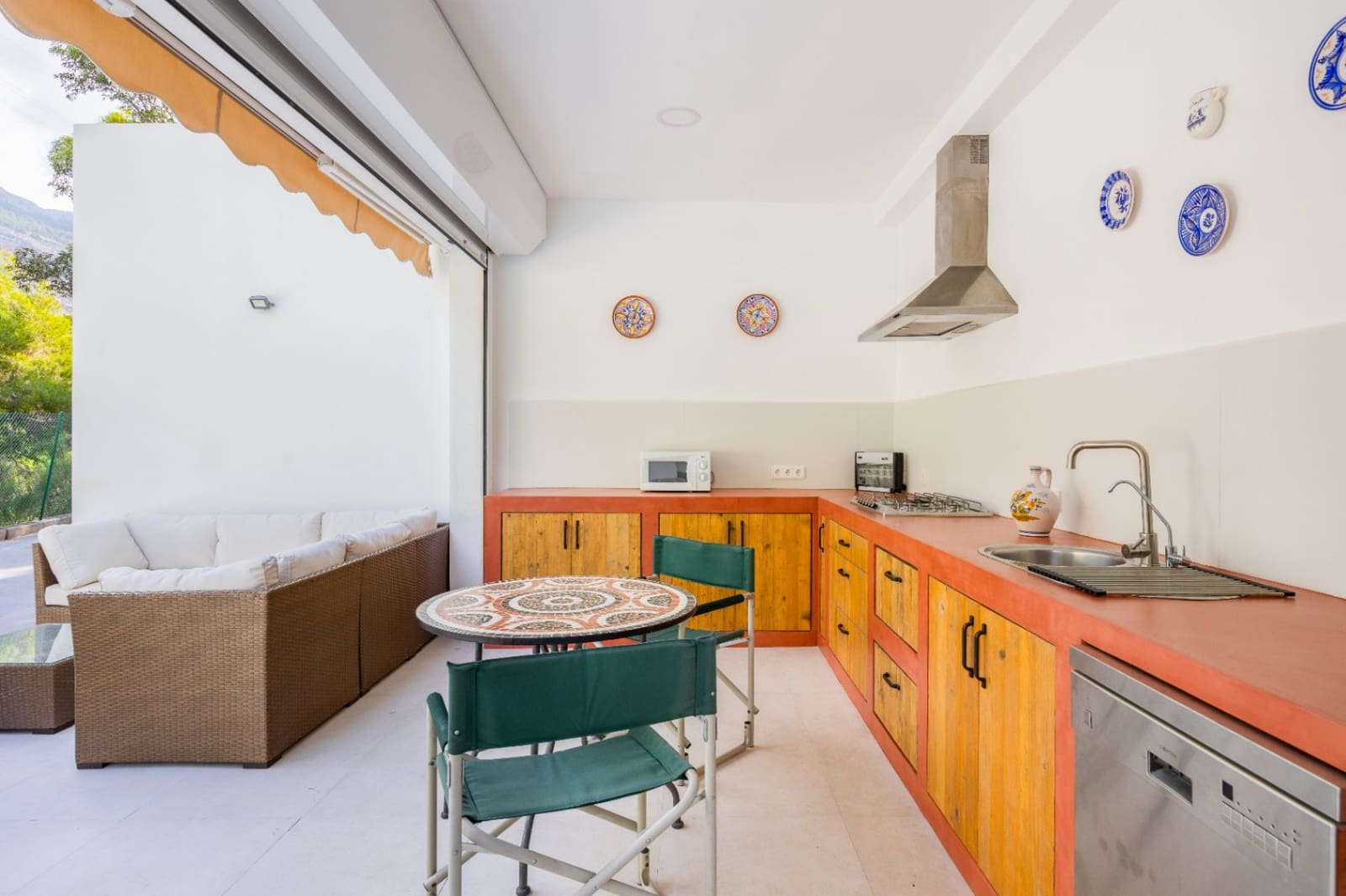 4 bedroom Villa for sale in Altea la Vella with pool garage - € 1,295,000 (Ref: 9328335)