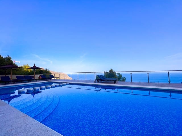 5 slaapkamer Appartement te koop in Altea met zwembad garage - € 950.000 (Ref: 9328336)