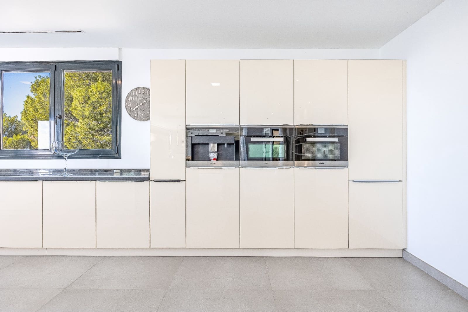 5 sypialnia Willa na sprzedaż w Altea la Vella z basenem garażem - 3 499 990 € (Ref: 9328337)