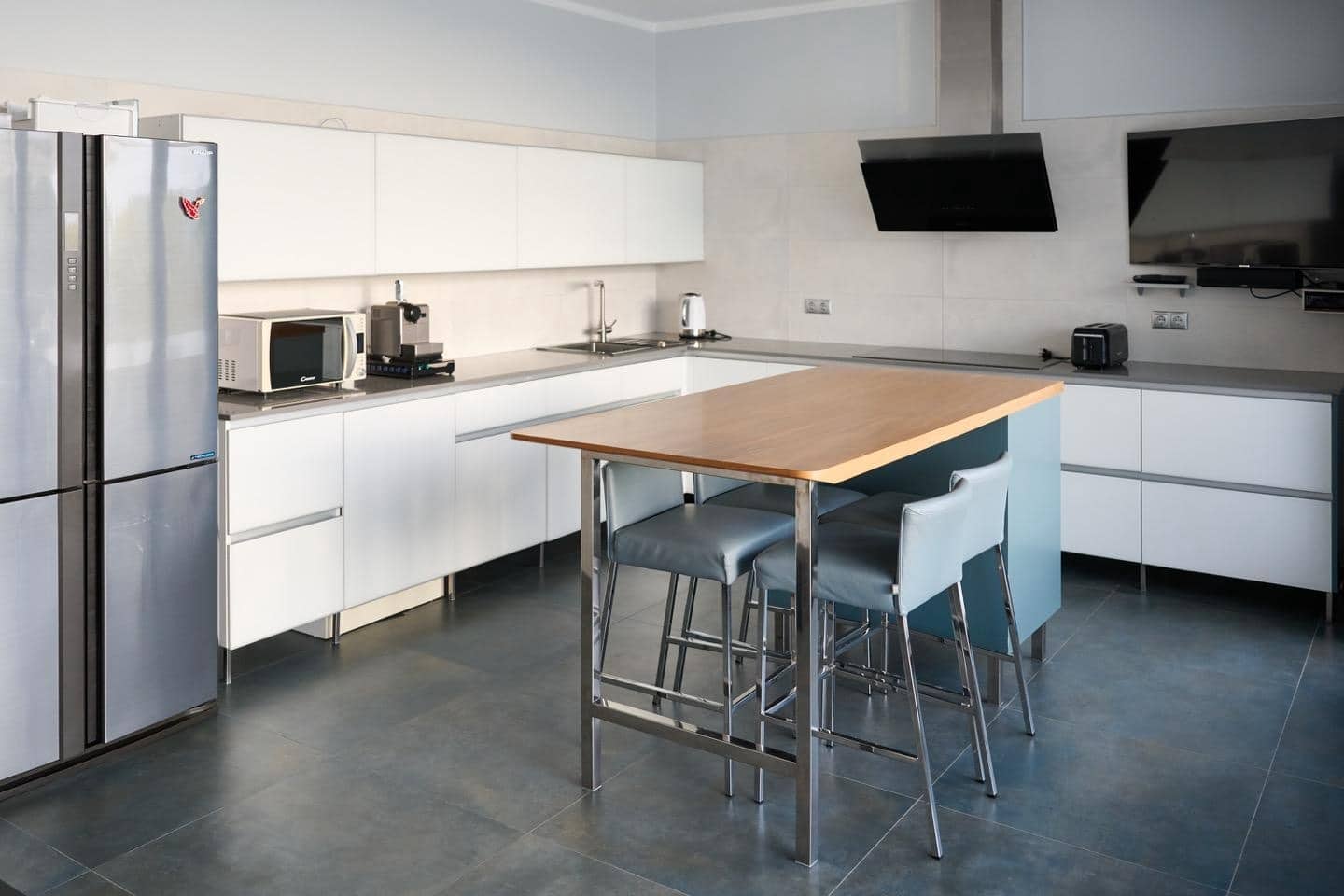 5 bedroom Villa for sale in Altea with pool garage - € 3,100,000 (Ref: 9328338)