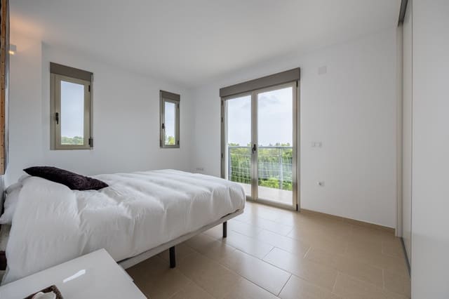 5 quarto Moradia para venda em Altea la Vella, Altea com piscina garagem - 1 110 000 € (Ref: 9328341)