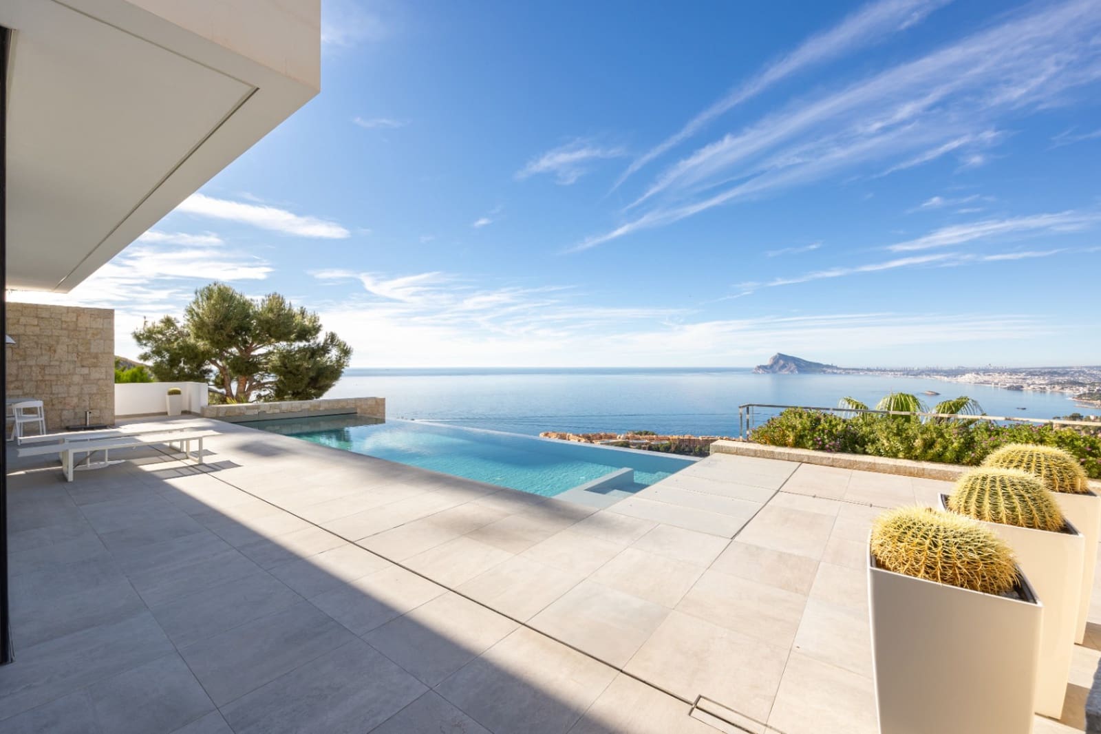 3 slaapkamer Villa te koop in Altea met zwembad garage - € 2.980.000 (Ref: 9328342)