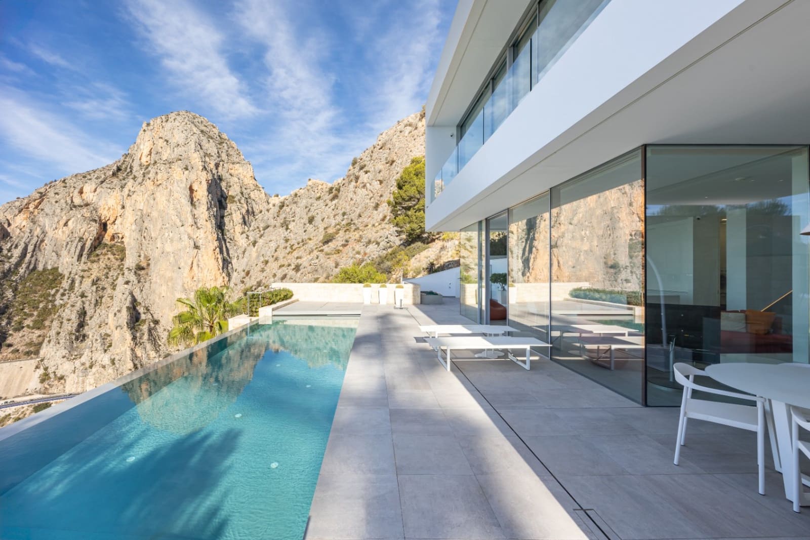 3 slaapkamer Villa te koop in Altea met zwembad garage - € 2.980.000 (Ref: 9328342)