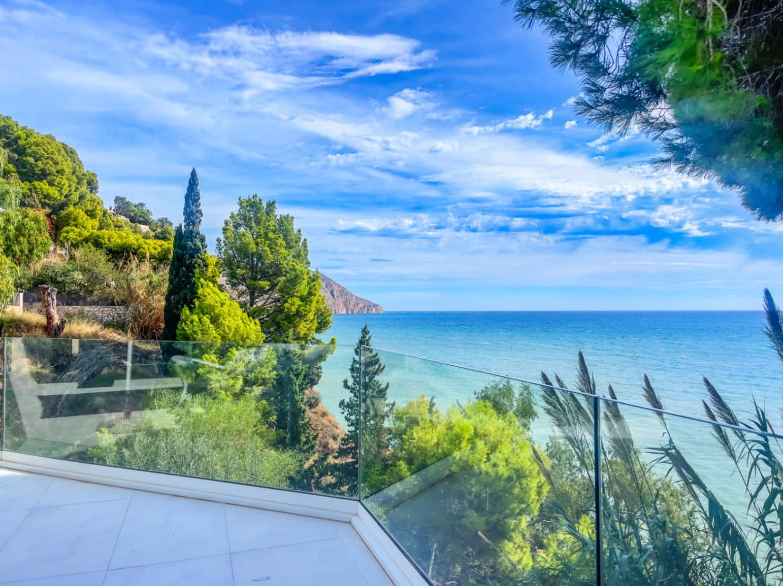 5 bedroom Villa for sale in Altea - € 4,700,000 (Ref: 9328343)