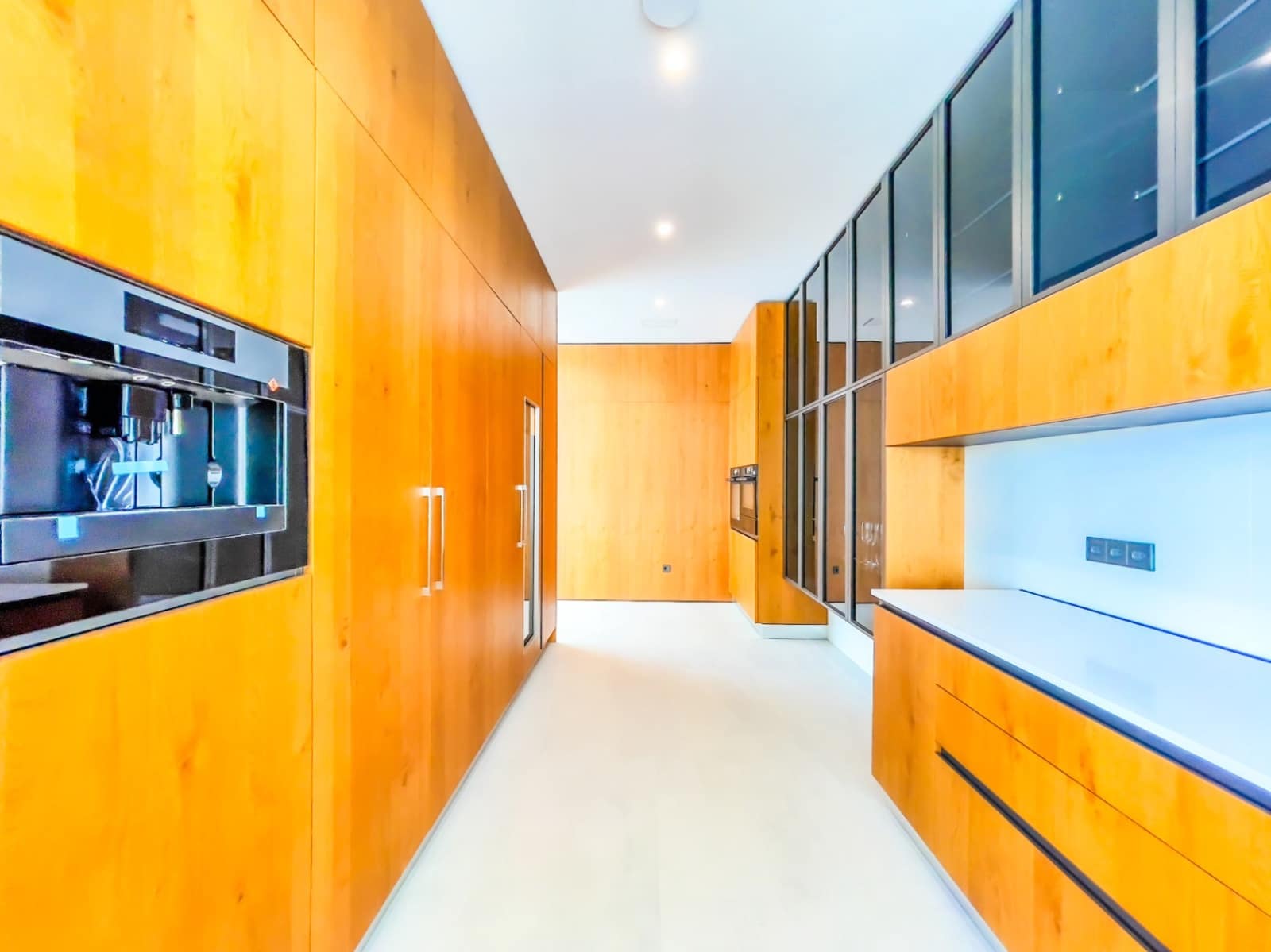 5 bedroom Villa for sale in Altea - € 4,700,000 (Ref: 9328343)