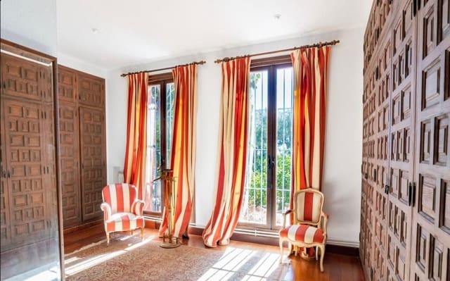 7 slaapkamer Villa te koop in Altea la Vella, Altea met zwembad garage - € 3.750.000 (Ref: 9328345)