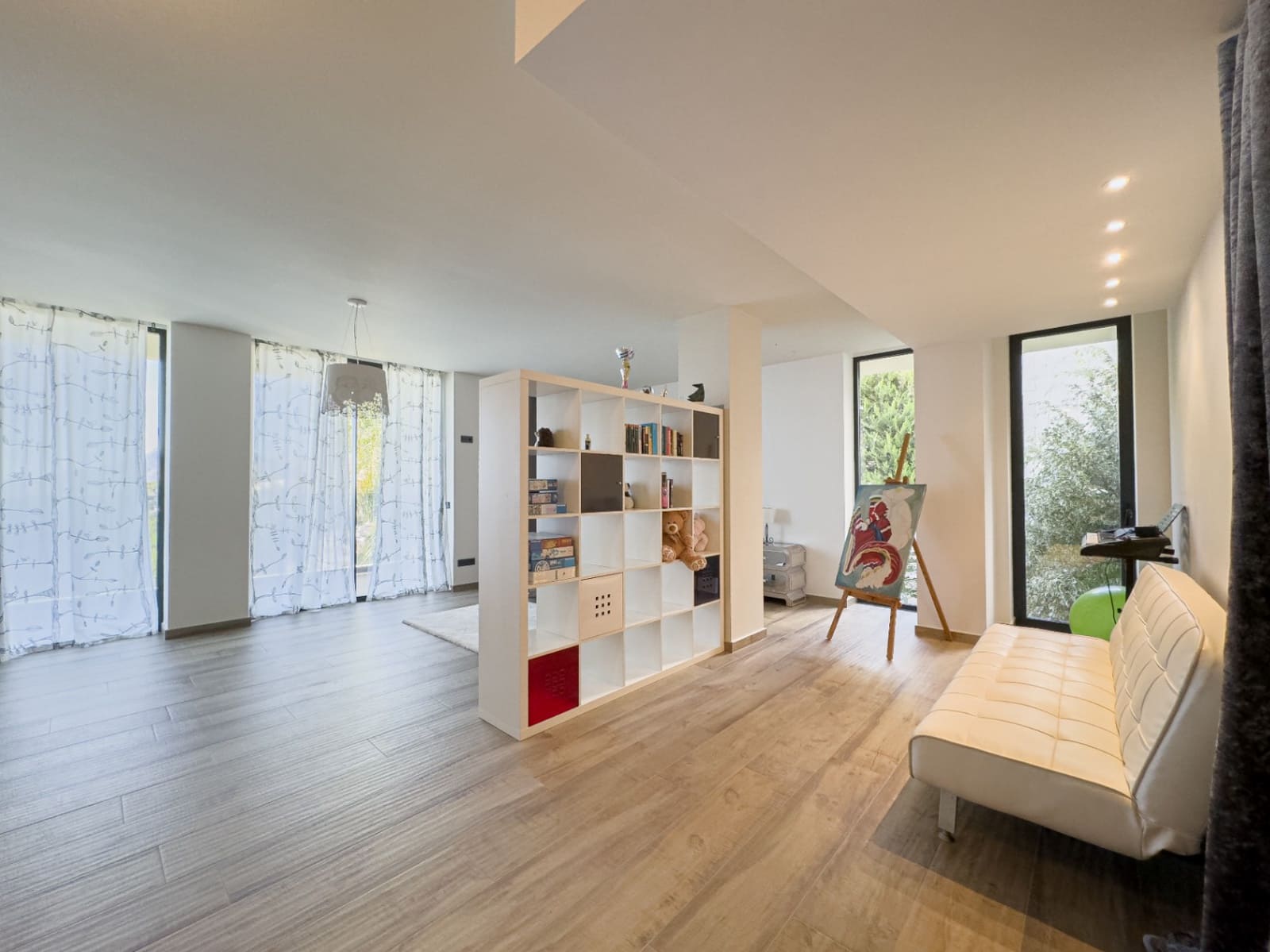 3 bedroom Villa for sale in Altea with pool garage - € 2,650,000 (Ref: 9328346)