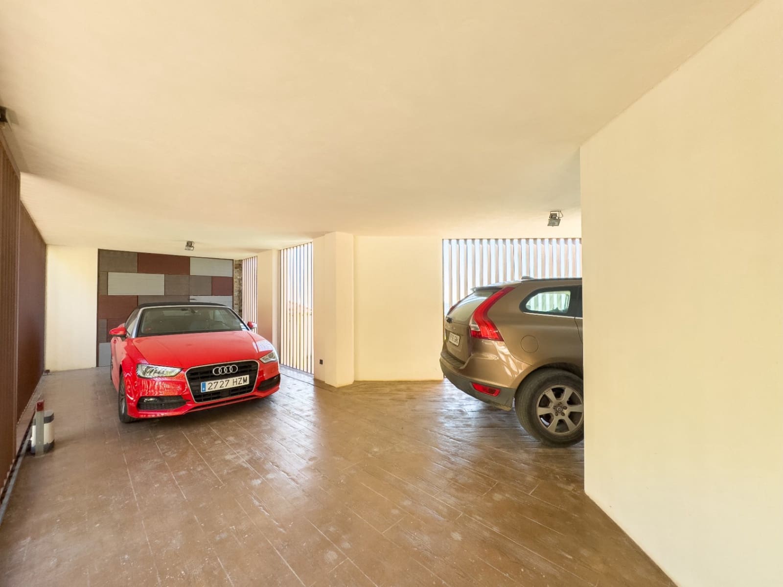 3 bedroom Villa for sale in Altea with pool garage - € 2,650,000 (Ref: 9328346)