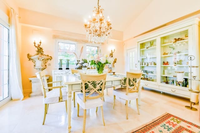 3 bedroom Villa for sale in Altea la Vella, Altea with pool garage - € 2,950,000 (Ref: 9328351)