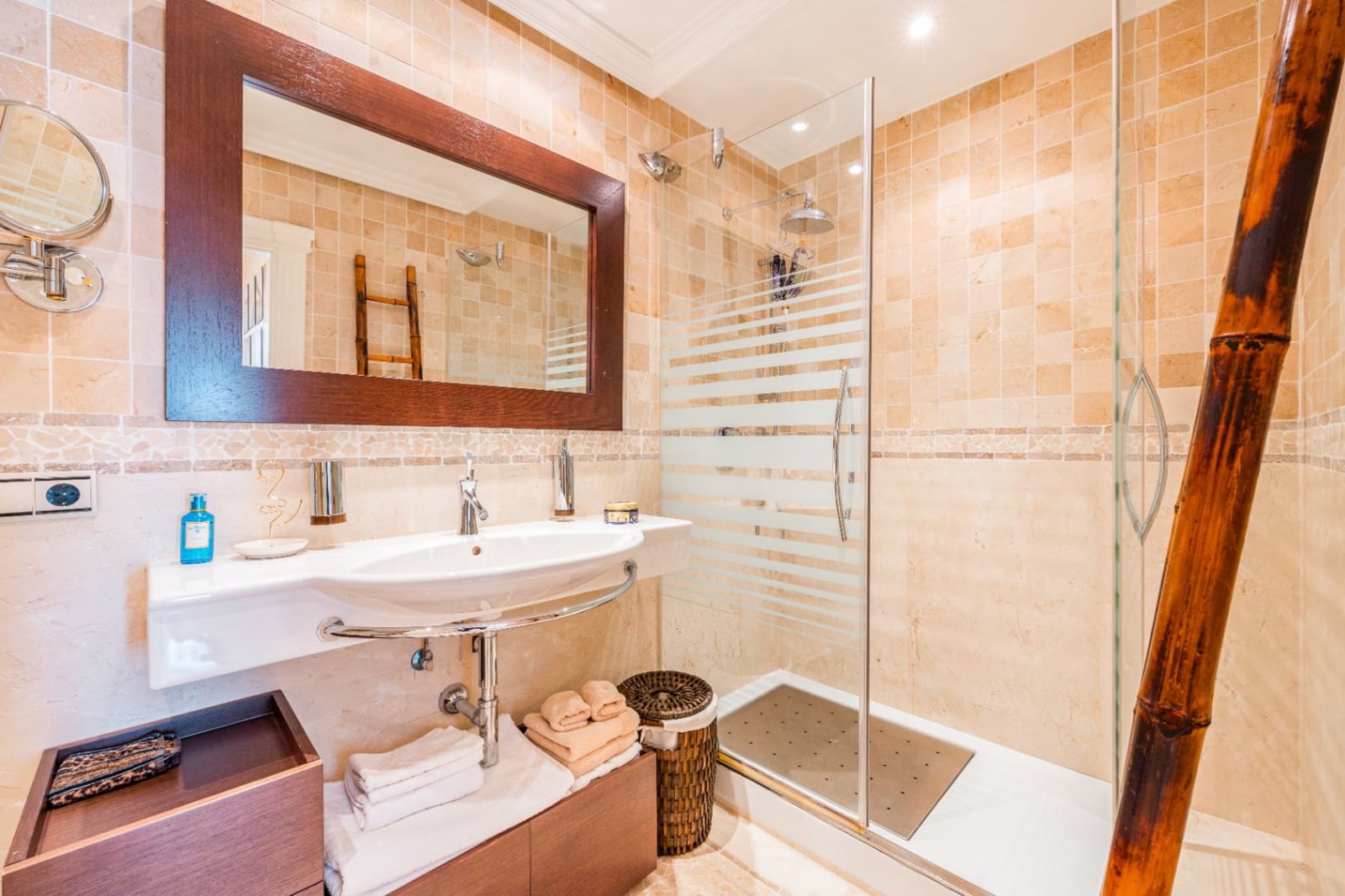 3 bedroom Villa for sale in Altea la Vella with pool garage - € 2,950,000 (Ref: 9328351)