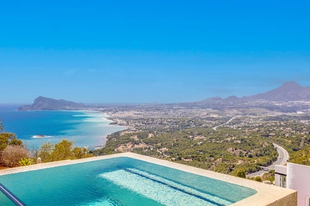 6 Zimmer Villa zu verkaufen in Altea mit Pool Garage - 2.700.000 € (Ref: 9328352)