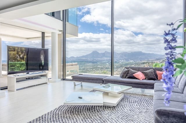 6 Zimmer Villa zu verkaufen in Altea mit Pool Garage - 2.700.000 € (Ref: 9328352)