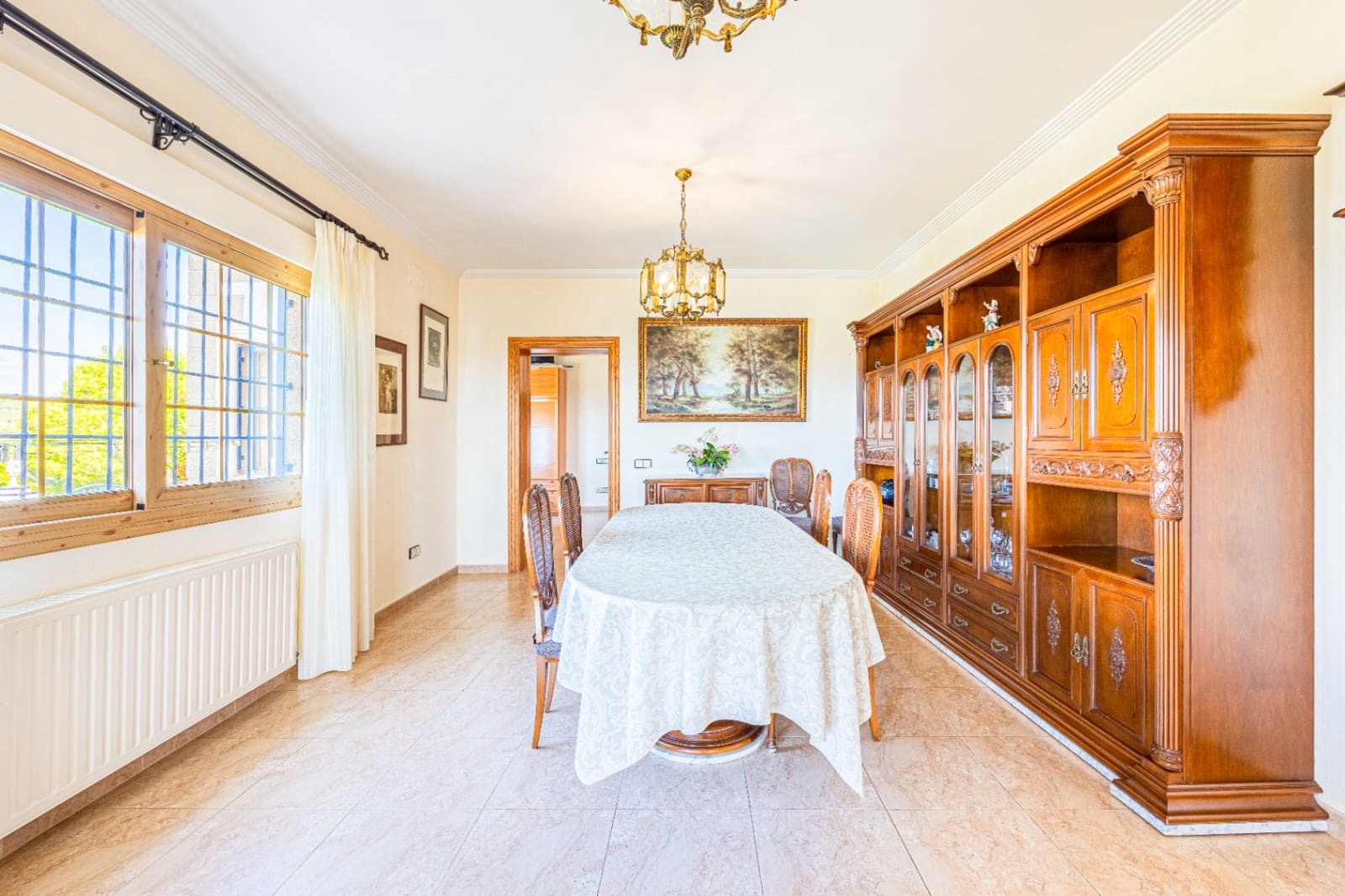 6 slaapkamer Villa te koop in Alhama Springs met zwembad garage - € 1.800.000 (Ref: 9328353)