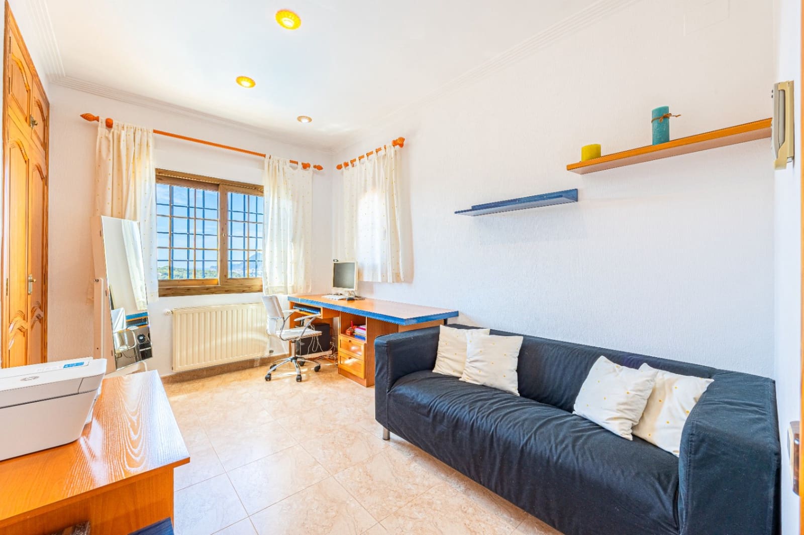 6 slaapkamer Villa te koop in Alhama Springs met zwembad garage - € 1.800.000 (Ref: 9328353)