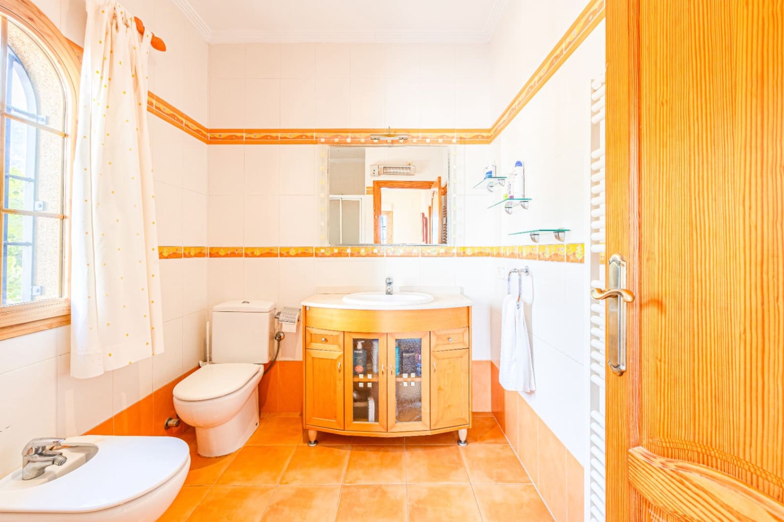 6 slaapkamer Villa te koop in Alhama Springs met zwembad garage - € 1.800.000 (Ref: 9328353)